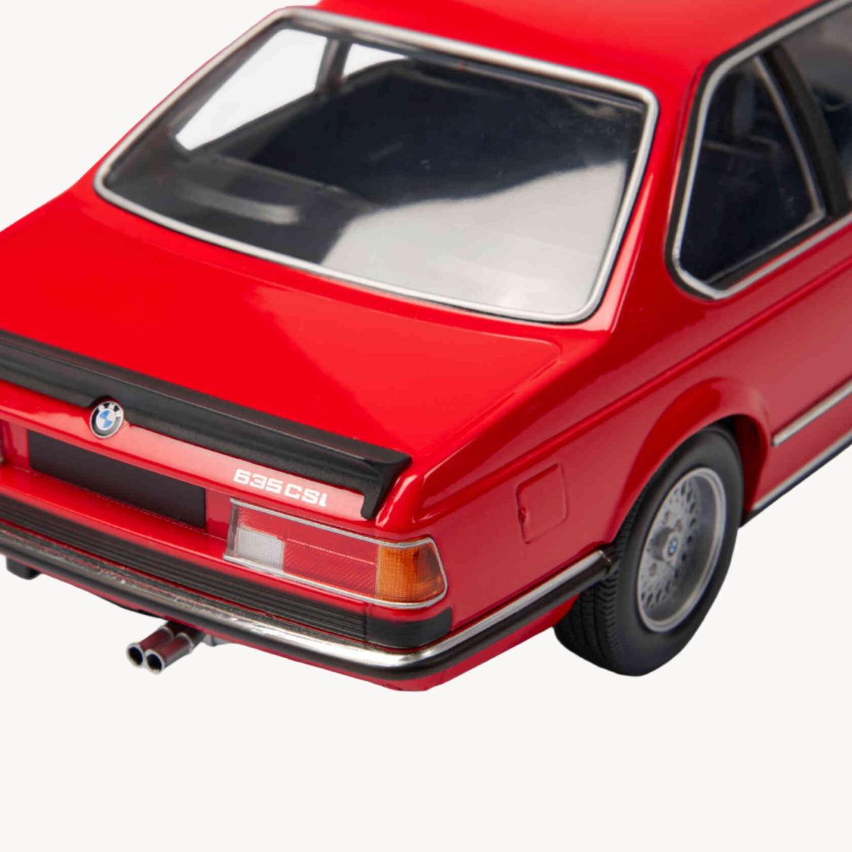 BMW 635 CSI E24 Modelbil (1:18)